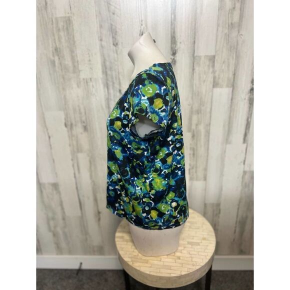 Green blouse - Picture 2 of 5